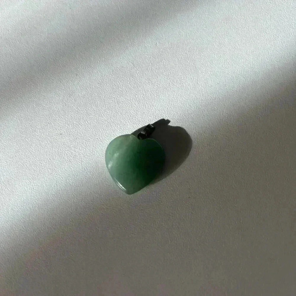 Green aventurine gemstone pendant - Picture 4 of 4